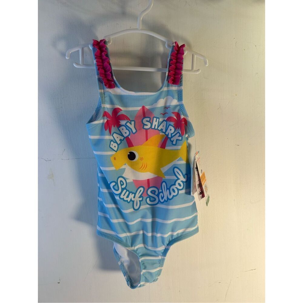 Nickelodeon Pink Fong Baby shark swimsuit 4t new‎ 2022